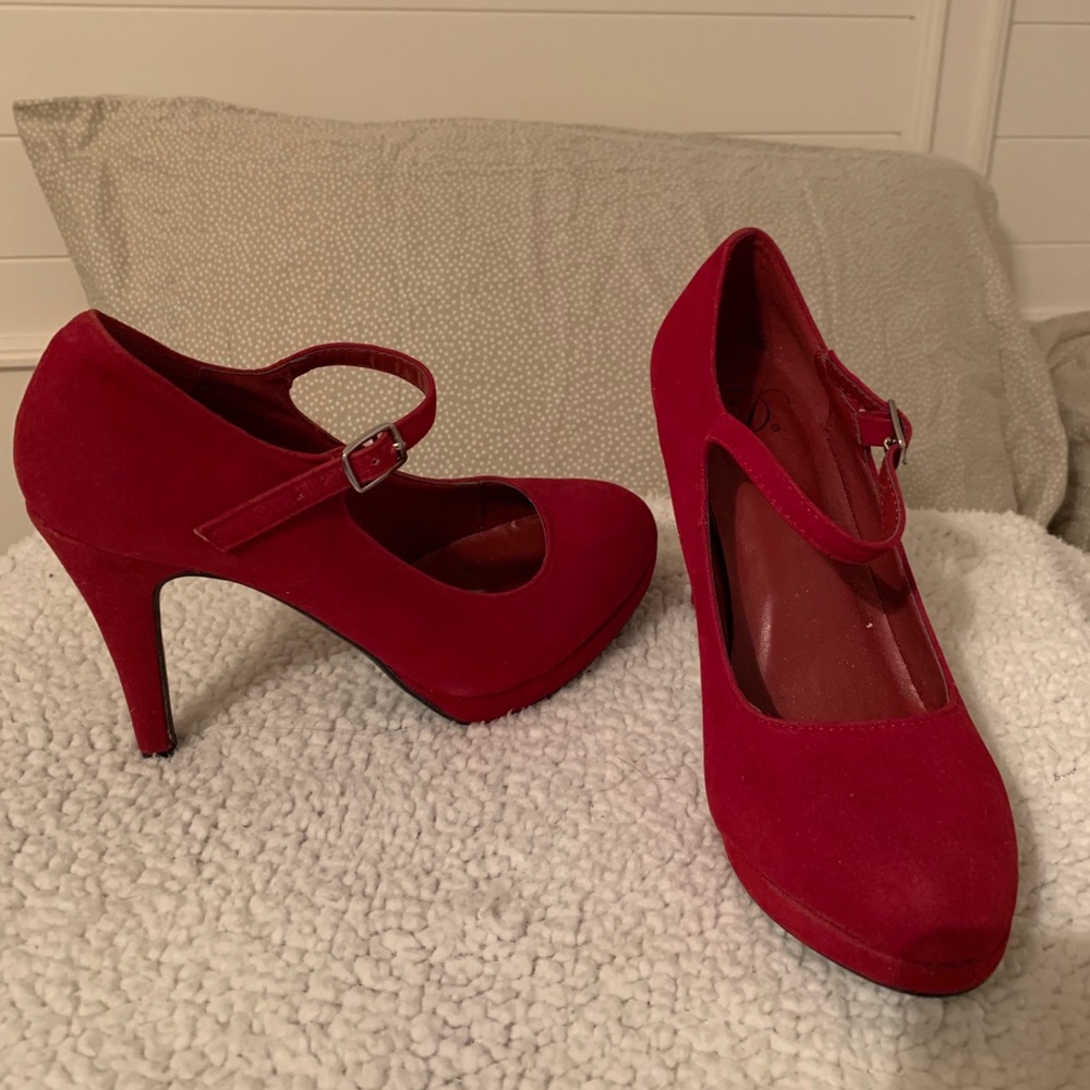 ⭐️Ruby Red Hells⭐️ - Picture 5 of 8